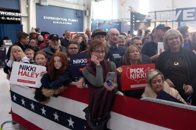 US-VOTE-POLITICS-HALEY