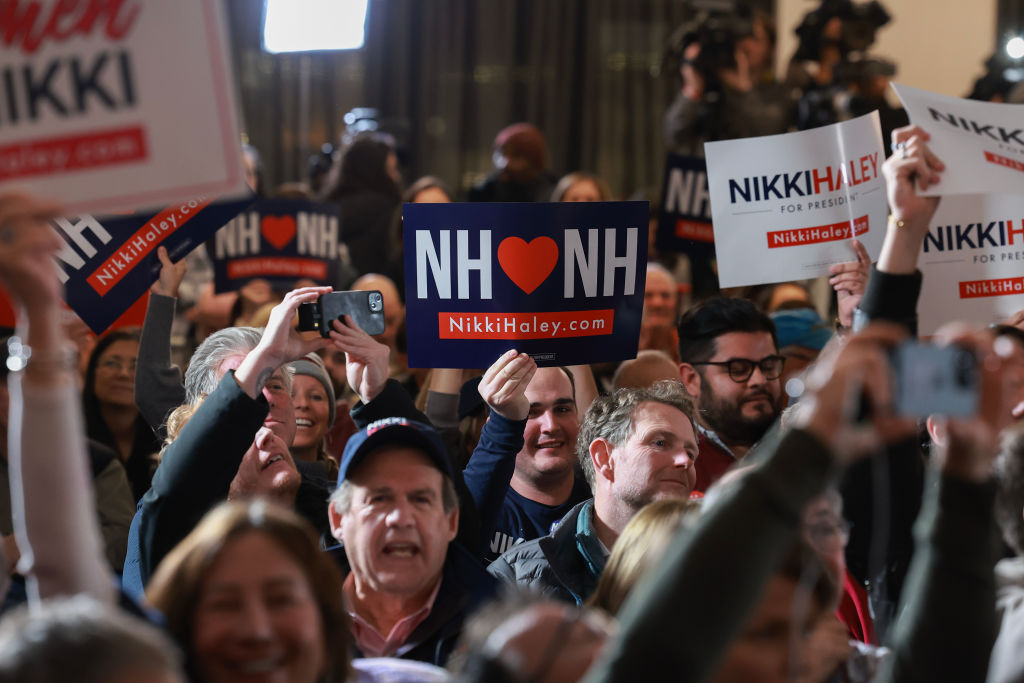 Republican Presidential Candidate Nikki Haley Campaigns In New Hampshire