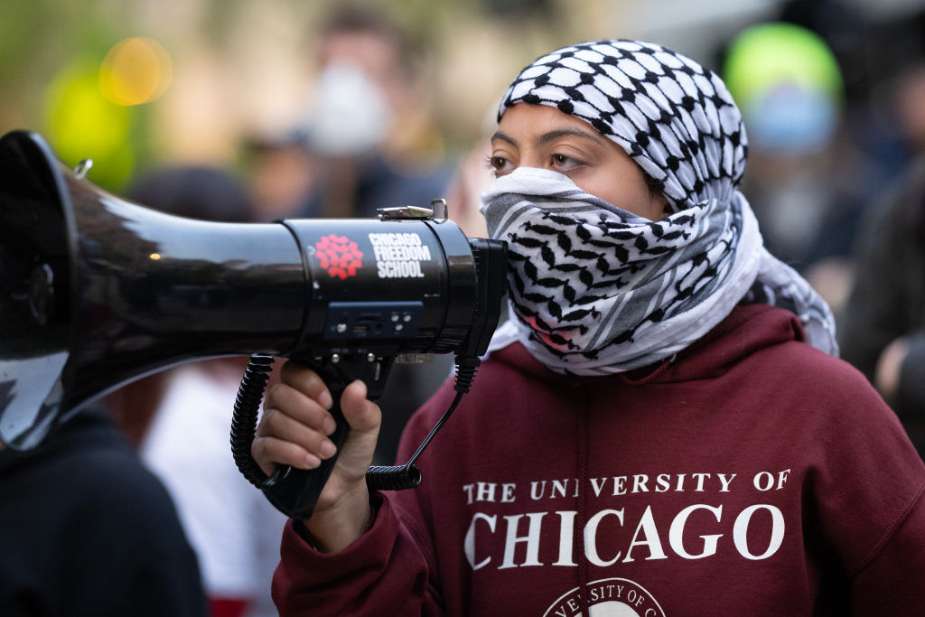 Pro-Palestinian Encampment At University Of Chicago Broken Up By Police