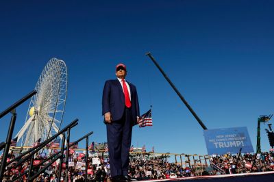 Donald Trump Holds Campaign Rally At The Jersey Shore
