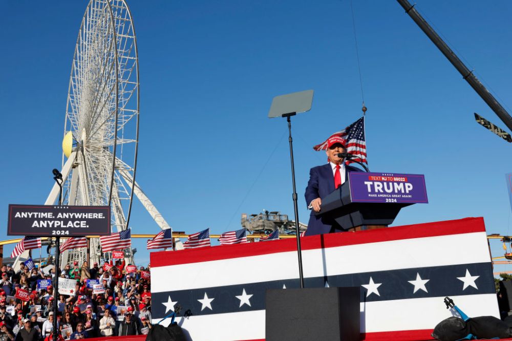 Donald Trump Holds Campaign Rally At The Jersey Shore