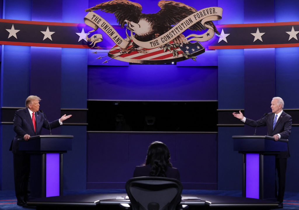 TOPSHOT-US-VOTE-DEBATE