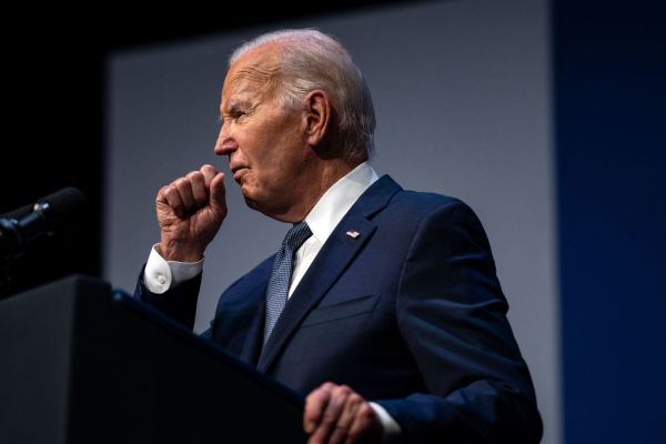 Featured image for post: Democratic Leadership Conveys Fears About Biden’s Candidacy