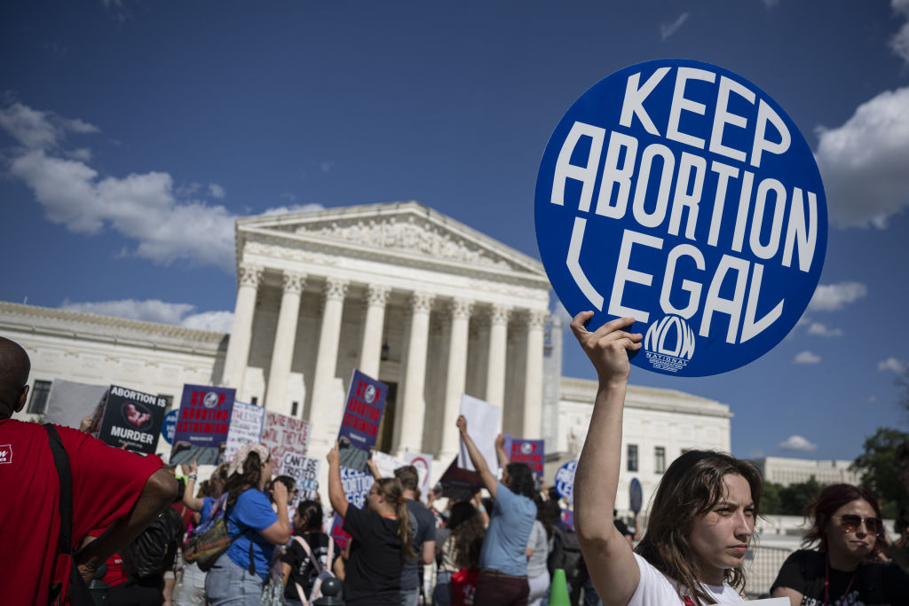 Pro-abortion and anti-abortion protesters confronted on 2nd anniversary of high court’s abortion ruling in D.C.