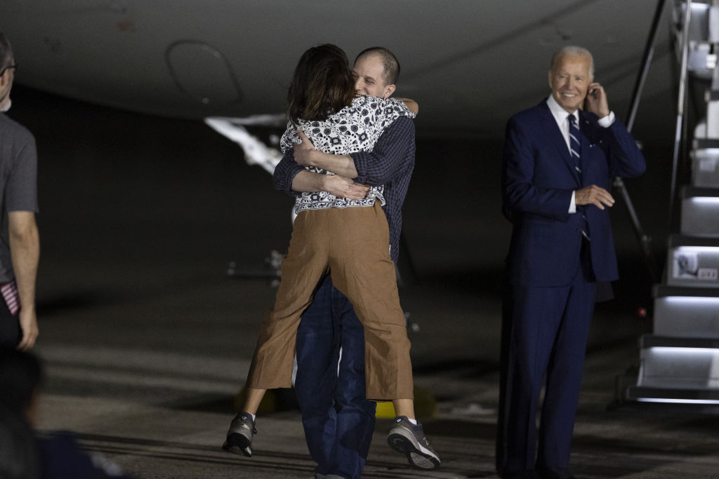 US President Biden and Vice President Harris welcome Americans after US-Russia prisoner swap