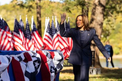US-VOTE-POLITICS-HARRIS