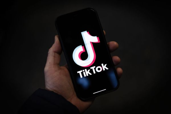 Featured image for post: Will TikTok Be Banned on January 19, 2025?