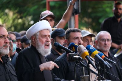 Funeral-Prayers-for-Hezbollah-Leader