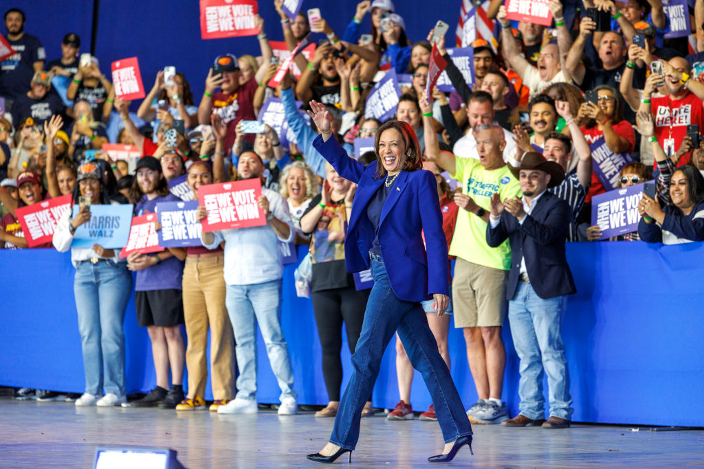 Vice President Kamala Harris greets supporters during a rally at the Talking Stick Resort Amphitheatre on October 31, 2024, in Phoenix, Arizona. (Gina Ferazzi / Los Angeles Times via Getty Images)