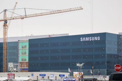 Biden Administration Awards Samsung $6.4 Billion To Upgrade Chip Manufacturing