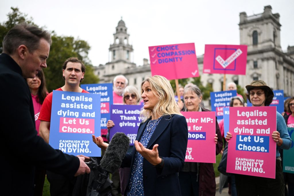 BRITAIN-POLITICS-PARLIAMENT-EUTHANASIA
