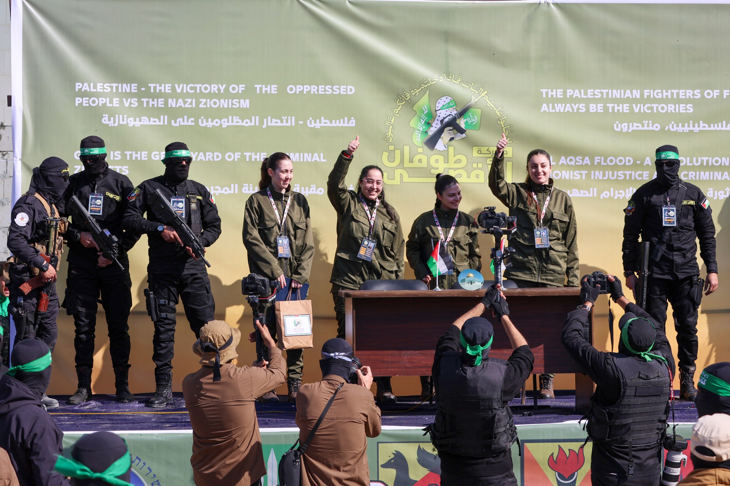 TOPSHOT-PALESTINIAN-ISRAEL-CONFLICT-CEASEFIRE-HOSTAGE