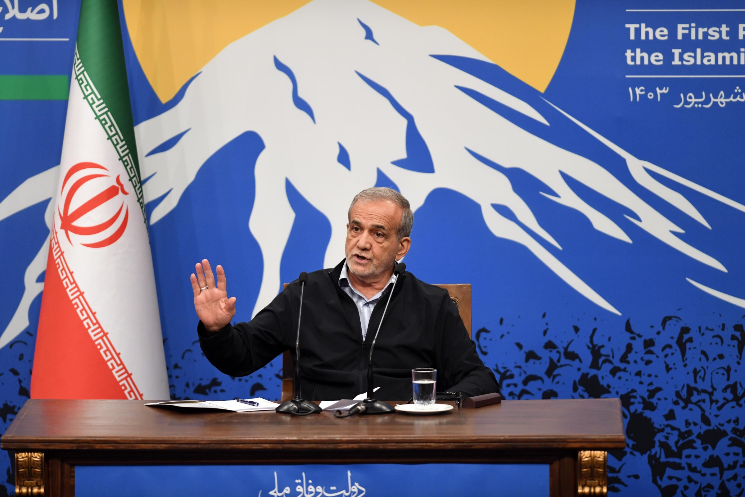 IRAN-TEHRAN-PRESIDENT-PRESS CONFERENCE