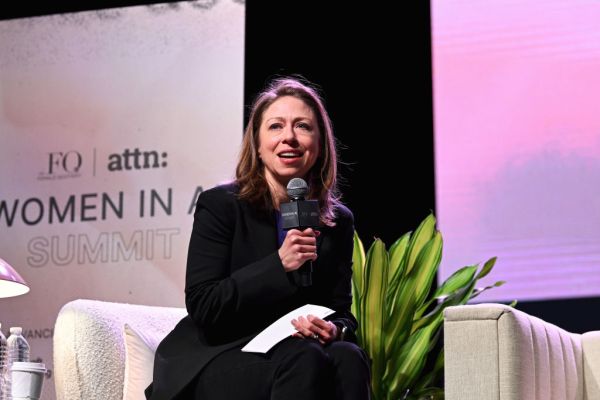 Featured image for post: No, Chelsea Clinton Did Not Receive $84 Million From USAID