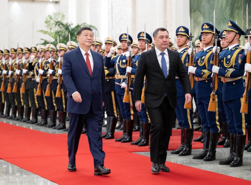 CHINA-BEIJING-XI JINPING-KYRGYZ PRESIDENT-TALKS (CN)