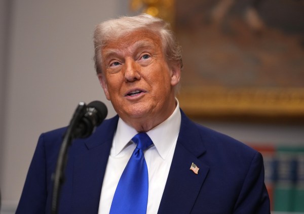 Featured image for post: Pause on China Tariffs Prompts Optimism, Uncertainty