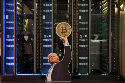 US-ECONOMY-CRYPTO-BITCOIN