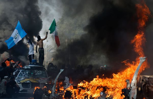 Featured image for post: Unrest in Los Angeles Continues