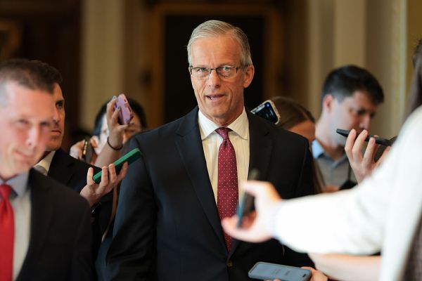 Featured image for post: GOP’s Megabill Hits Senate Rules Roadblock