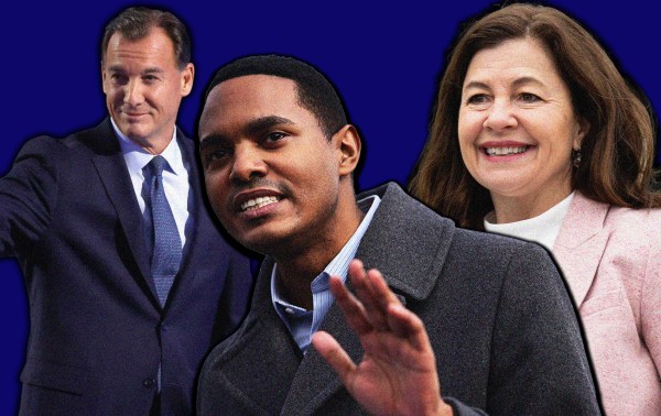 Featured image for post: Centrist Democrats Take Progressives to the Woodshed