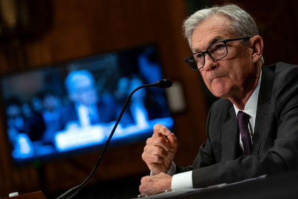 Featured image for post: The Federal Reserve Under Fire