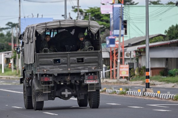 Featured image for post: Can Thailand and Cambodia Maintain Their Fragile Truce?