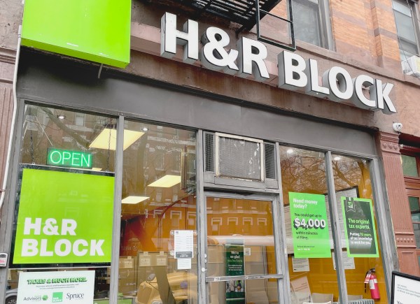 H&R Block in Hell's Kitchen, New York. (Photo by: Deb Cohn-Orbach/UCG/Universal Images Group/Getty Images)