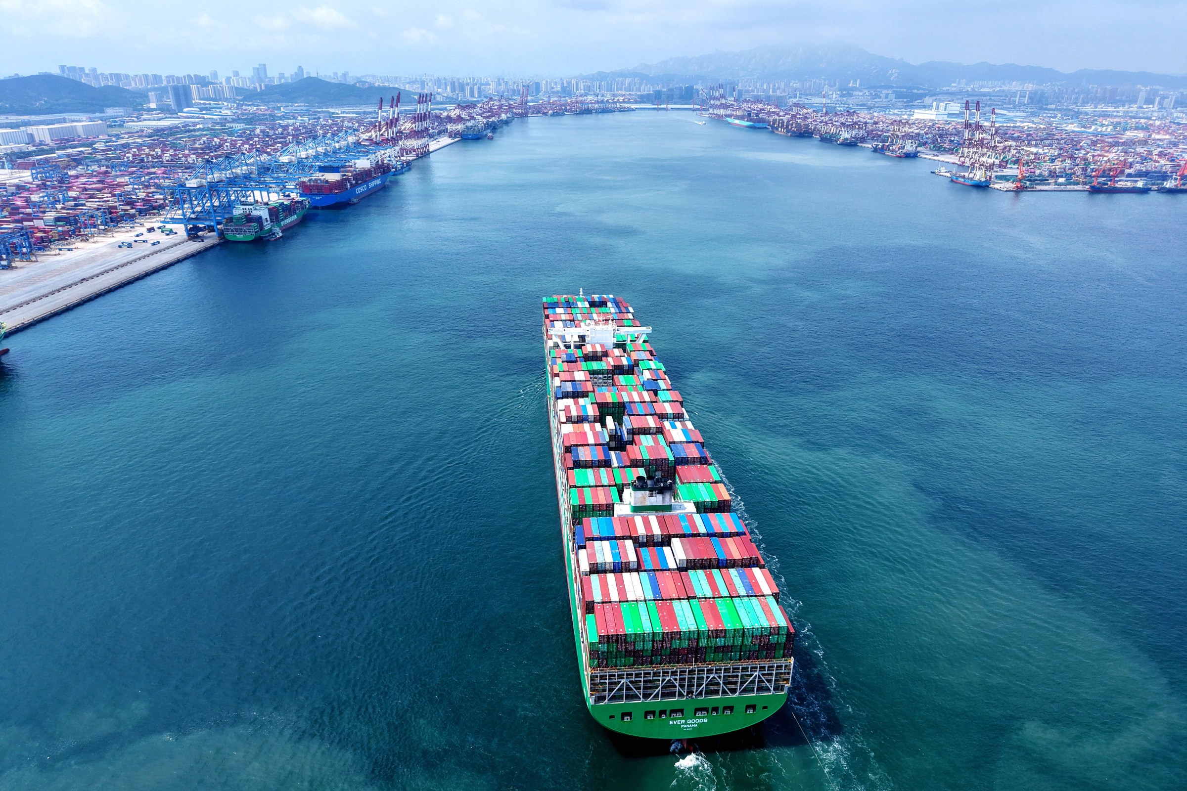 TOPSHOT-CHINA-US-TARIFF-TRADE